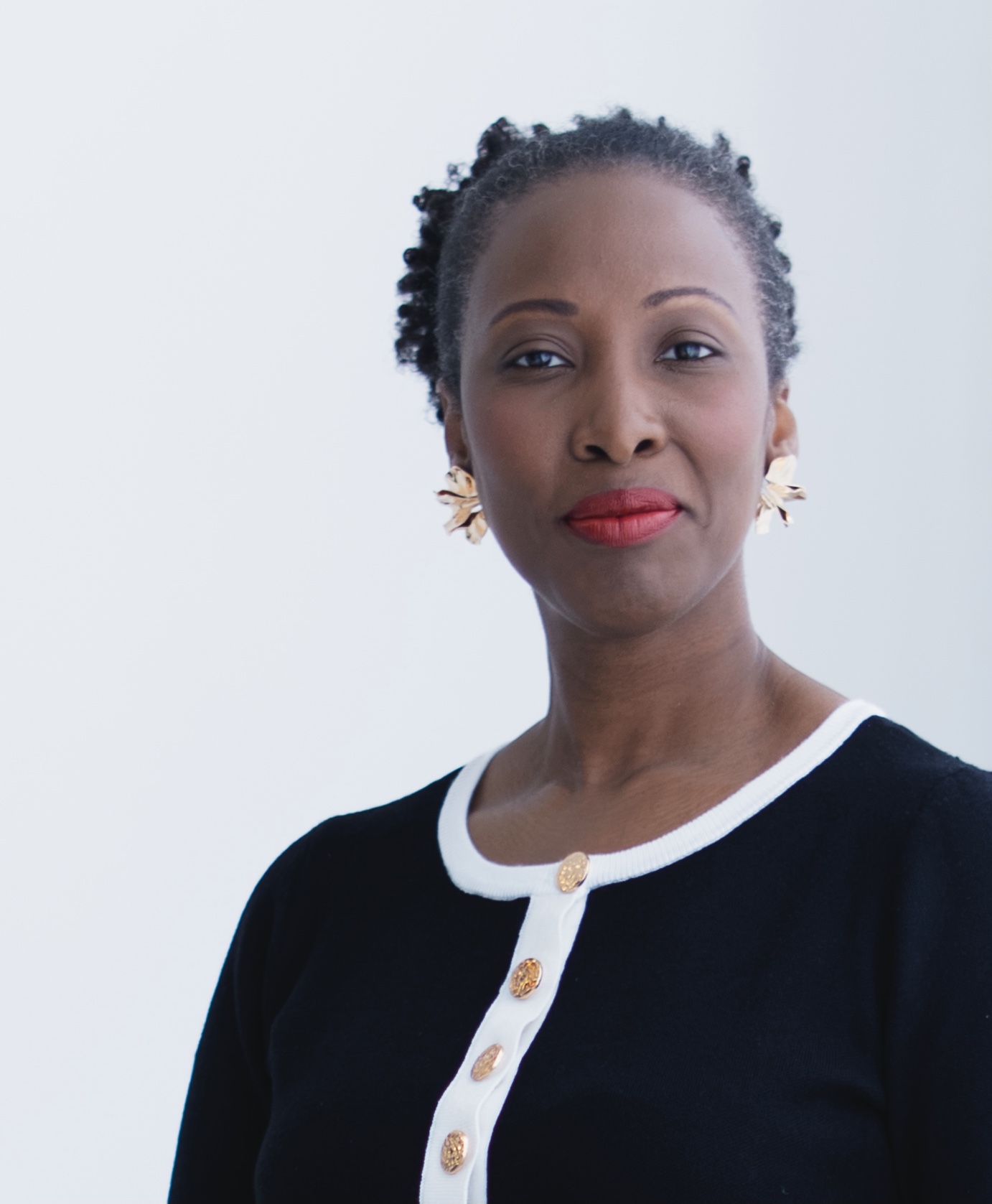 Rhodie Lamour — Executive image consultant