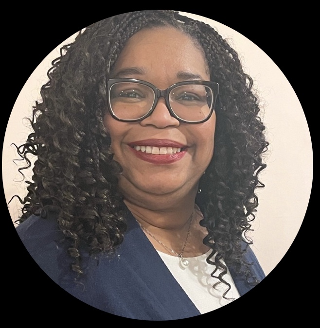Cinthia Olivier - CLINICAL NUTRITIONIST